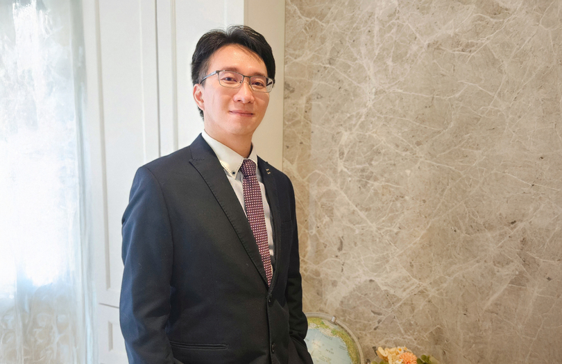 114學年度傑出校友系列報導》闕郁倫:扎實基礎.跨界勇氣.國際視野-成就卓越學術人生